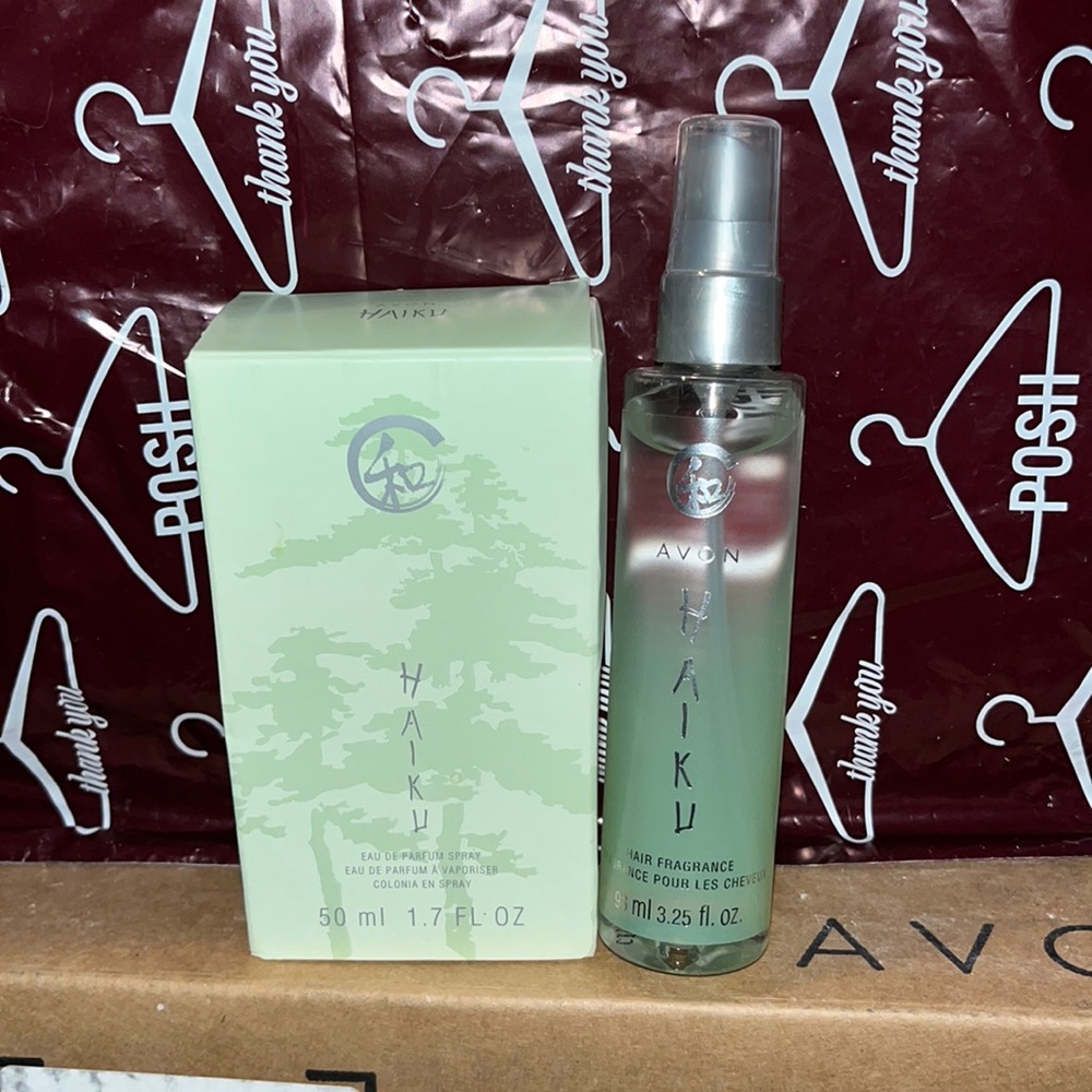 Avon Haiku perfume set